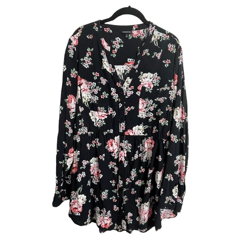 Torrid‎ Black Floral High Low Babydoll Size 2 Button Up Long Sleeve Top